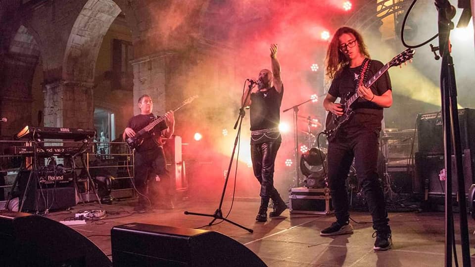 Ritorno a Sanremo per i Bad Medicine sul palco dell’Ariston edizione Rock Festival 2020